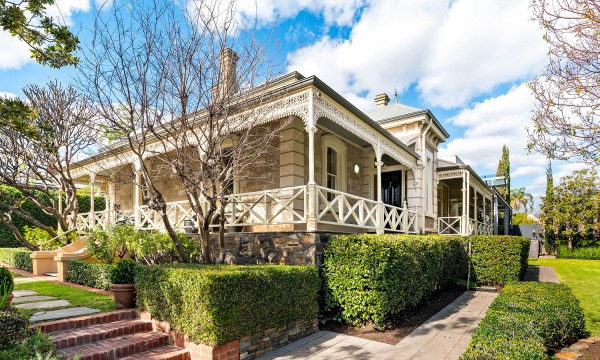 Thumbnail for PREMIUM SAHOMES: Rare North Adelaide restoration