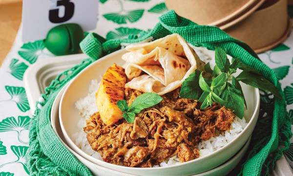 Thumbnail for Recipe: Pork rendang with roti