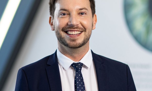 Thumbnail for Adelaide ophthalmologist Dr Ben LaHood, recognised as one of the world’s best.