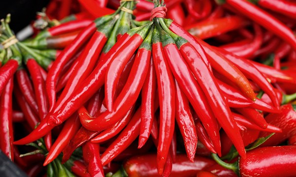 Thumbnail for In the garden: Plant some chillies, finger lime and capsicum