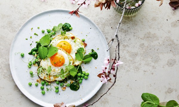 Thumbnail for Recipe: Fried eggs with watercress puree, peas, pea shoots, green chilli and breadcrumbs