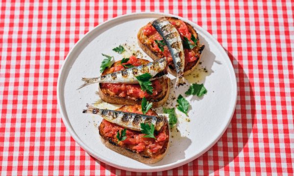 Thumbnail for Recipe: Grilled sardines with “pan con tomate”