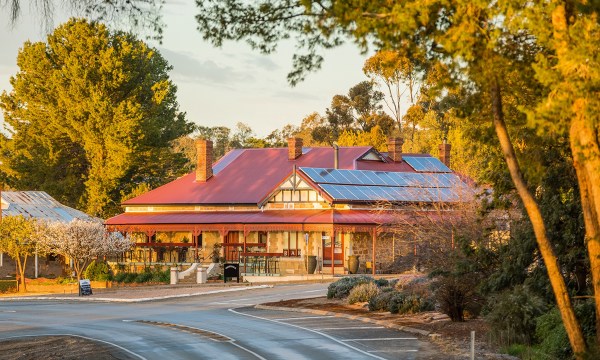 Thumbnail for 10 great SA country pubs